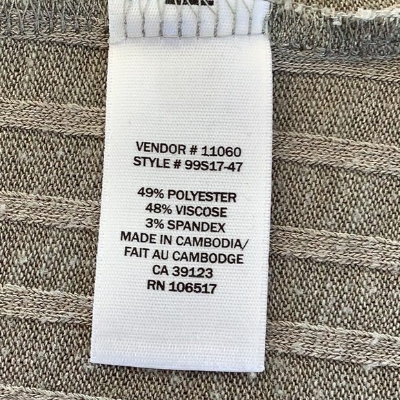 MARALLIS Floral Cap Sleeve Dress size M. With 3/4 length Cardigan and sleeve - Picture 14 of 14